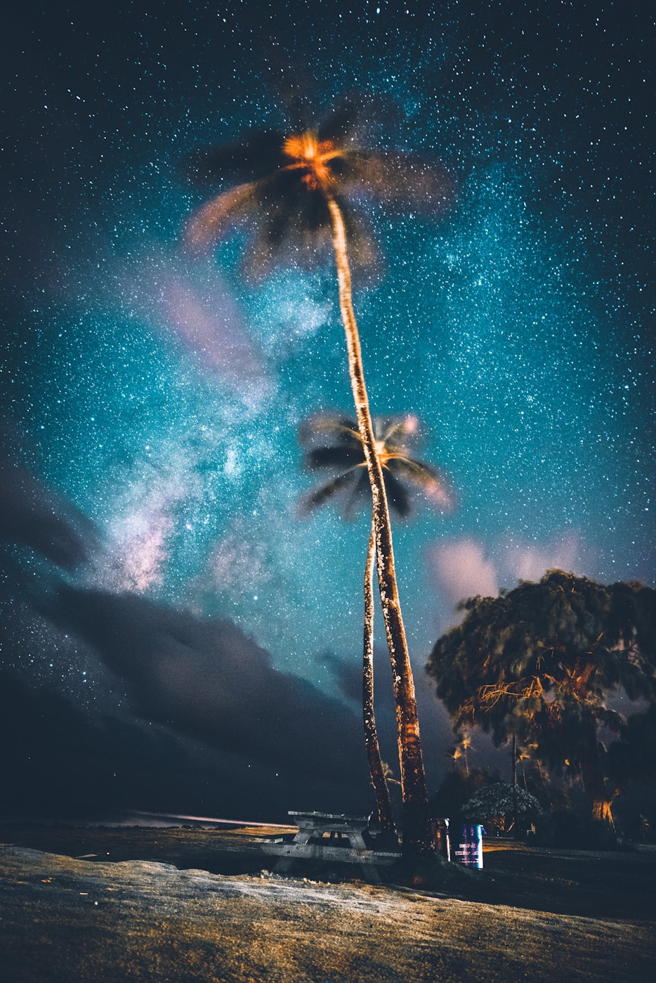 与 D 先生的漫游，在刀塔世界中寻找光的裂隙